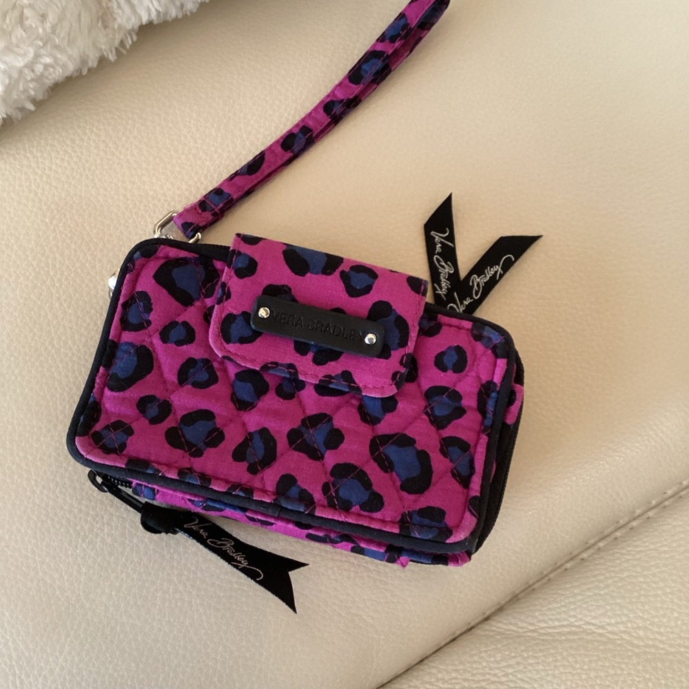 Vera Bradley Wallet Wristlet 👩‍🎤